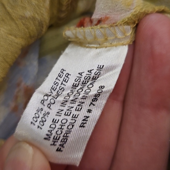 Vtg VIOLET & CLAIRE Floral Ruffle Jabot Chiffon Button Down Fairycore Blouse - Picture 8 of 9